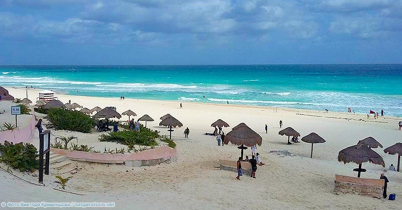 mexico cancun beach