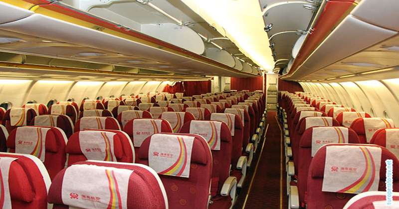 Салон экономического класса авиакомпании Hainan Airlines