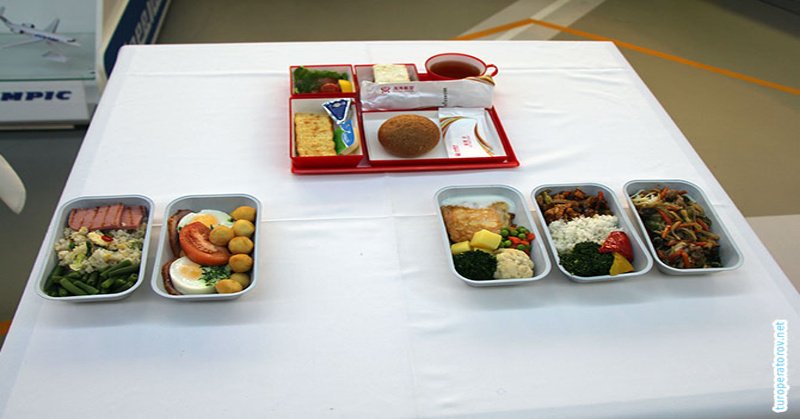 Питание в экономическом классе авиакомпании Hainan Airlines